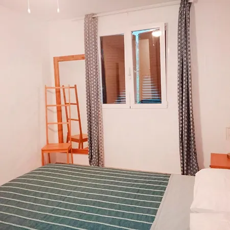 Aquarium Apartment *